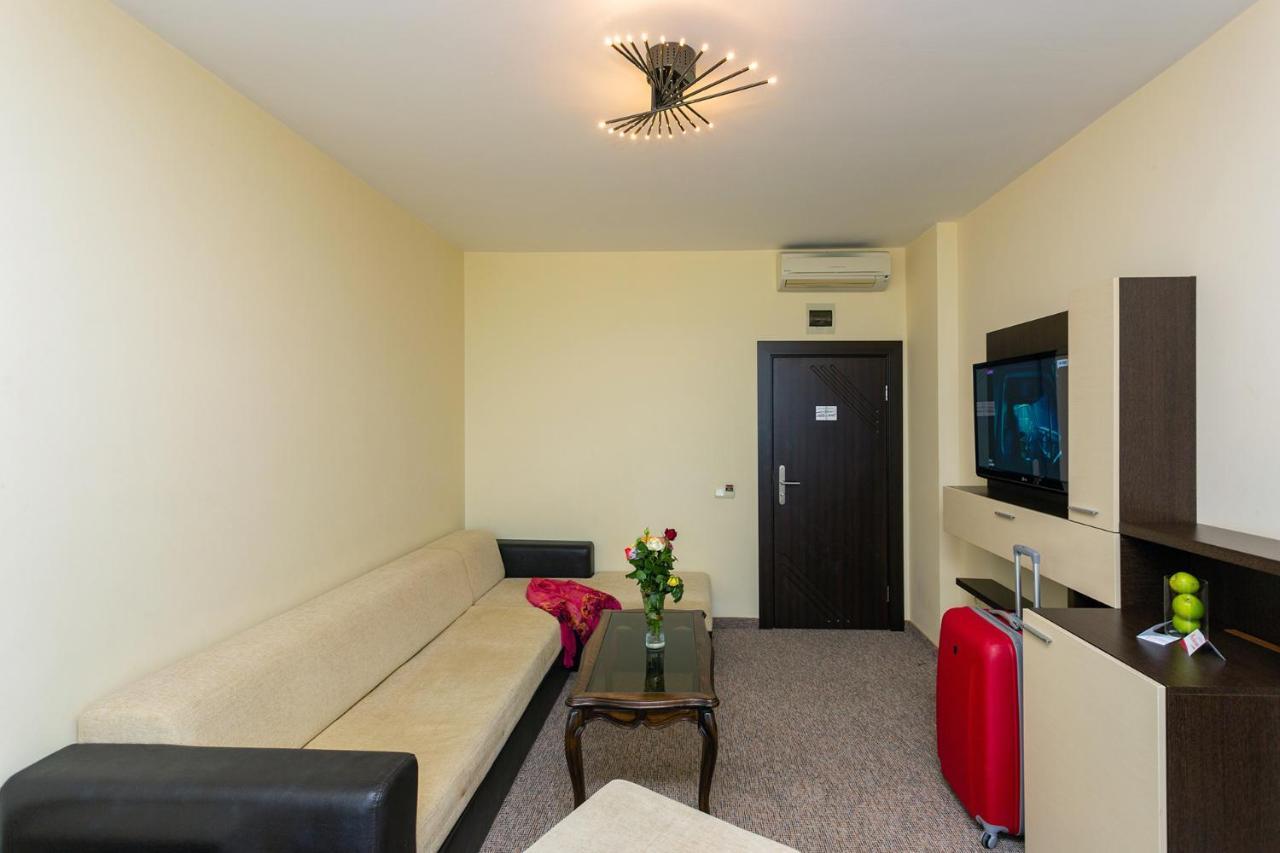 Otel Viand 4*
